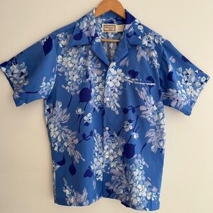 VINTAGE Maluna Hawaii Dagger Collar Button Front Short Sleeve Shirt Tropical 70s